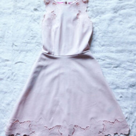 NWT Ted Baker light pink Emmona dress - Picture 1 of 1